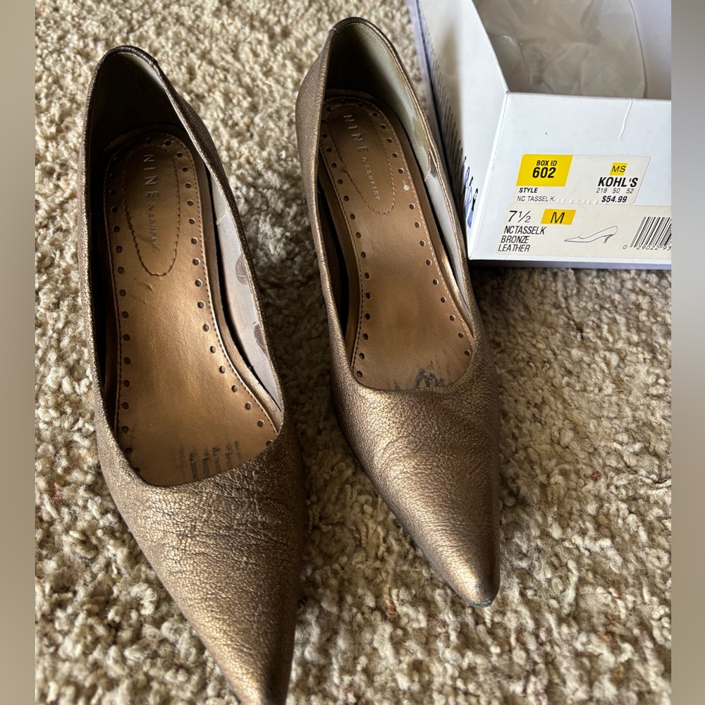 Nine West Women's Bronze Pumps